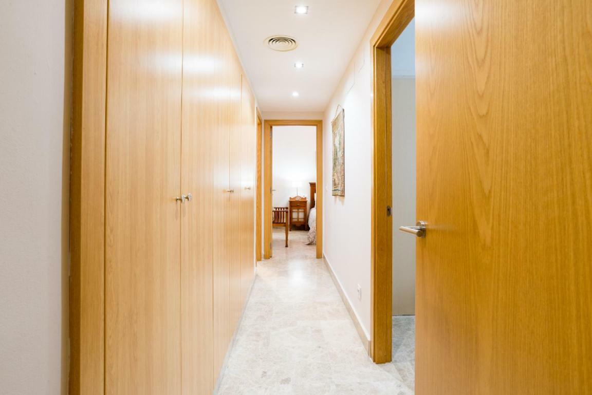 Keywise Perfect Location Next To Maria Zambrano Station, Central , Beach ,Pool And Free Parking Malaga Ngoại thất bức ảnh